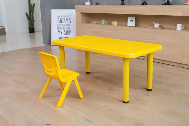 kids plastic table SLZ-004