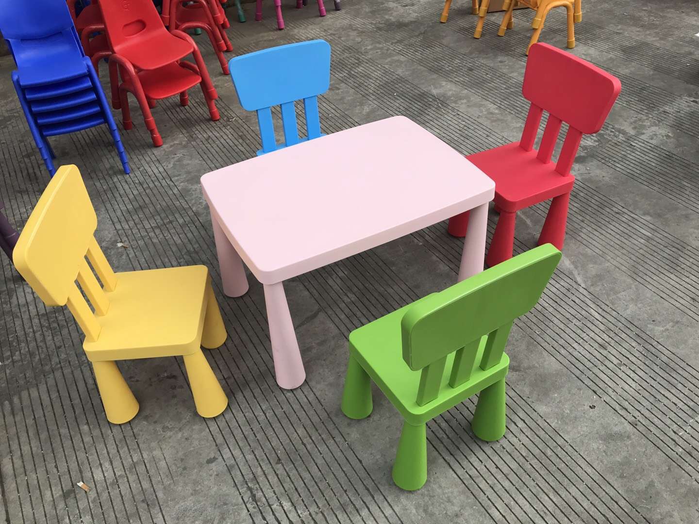 children's plastic chair SLY-014