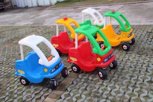 toddler's plastic rider car SLWJ-134