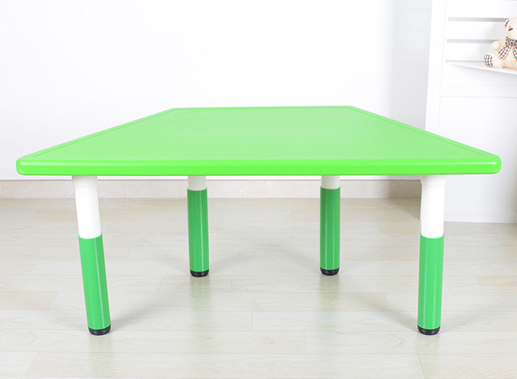 8344774536_1557878973